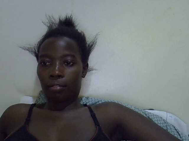 miss-vibes live cam on BongaCams