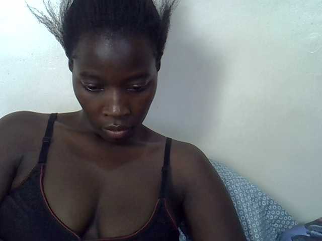 miss-vibes live cam on BongaCams