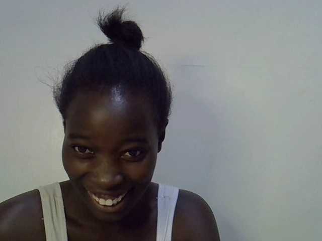 miss-vibes live cam on BongaCams