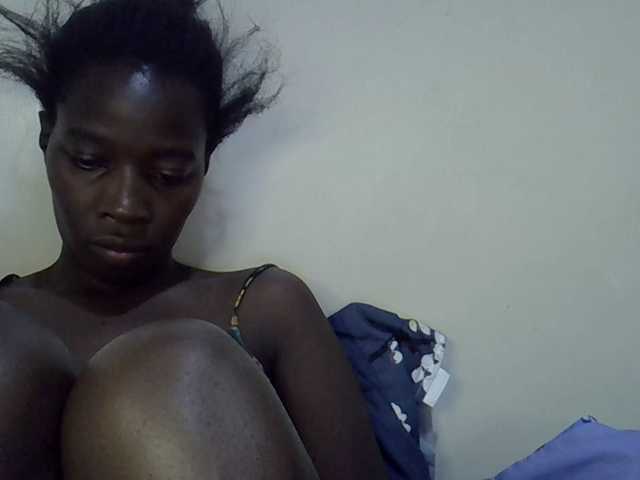 miss-vibes live cam on BongaCams