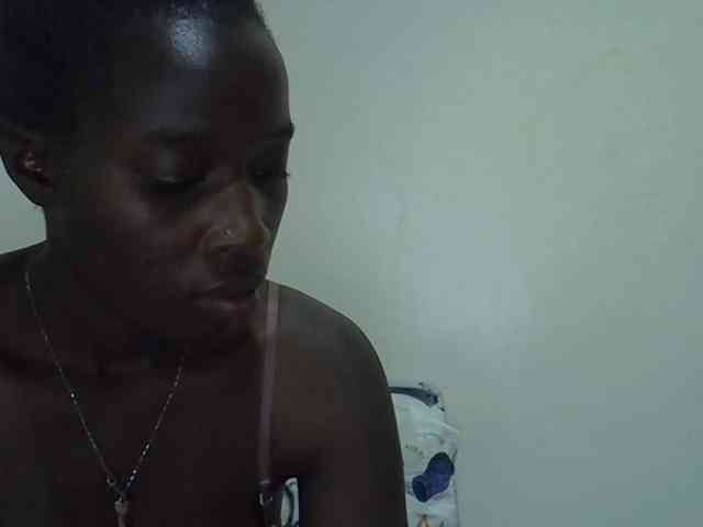 miss-vibes webcam