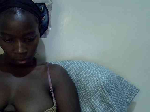 miss-vibes webcam