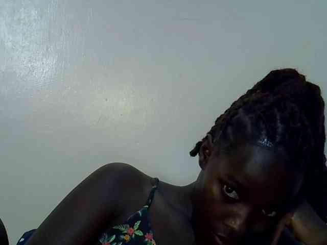 miss-vibes webcam