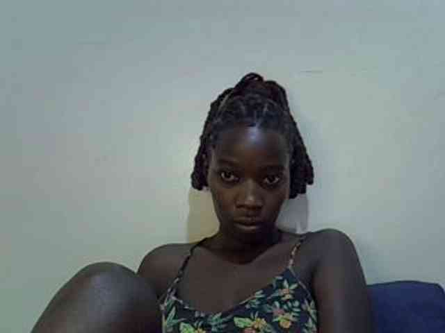 miss-vibes webcam