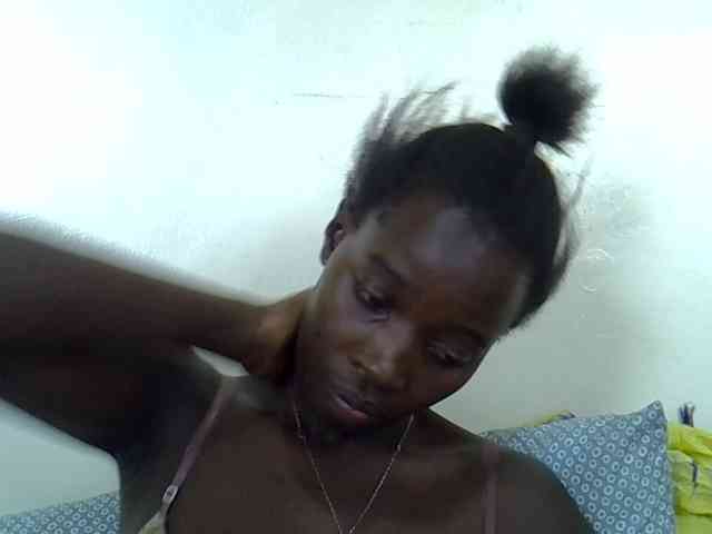 miss-vibes webcam