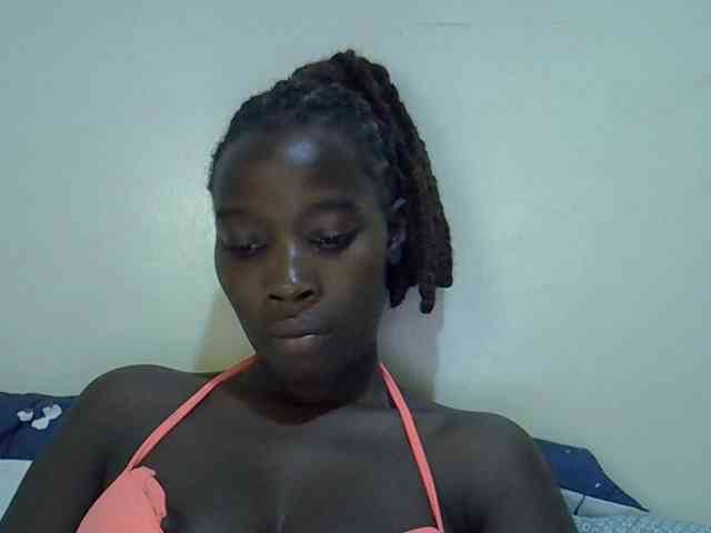 miss-vibes webcam
