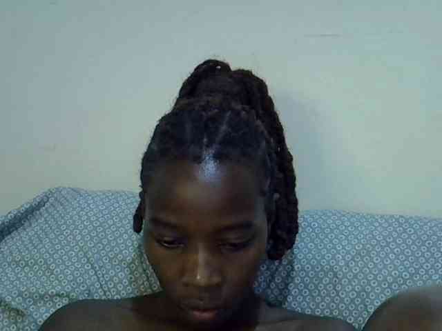 miss-vibes webcam