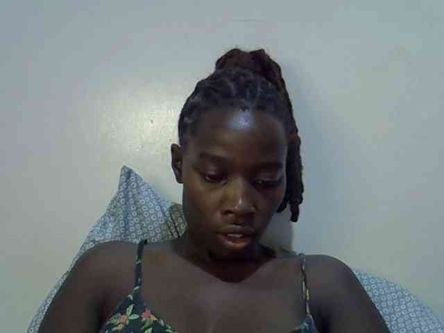 miss-vibes webcam