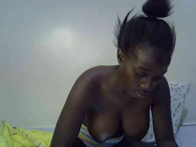 miss-vibes webcam