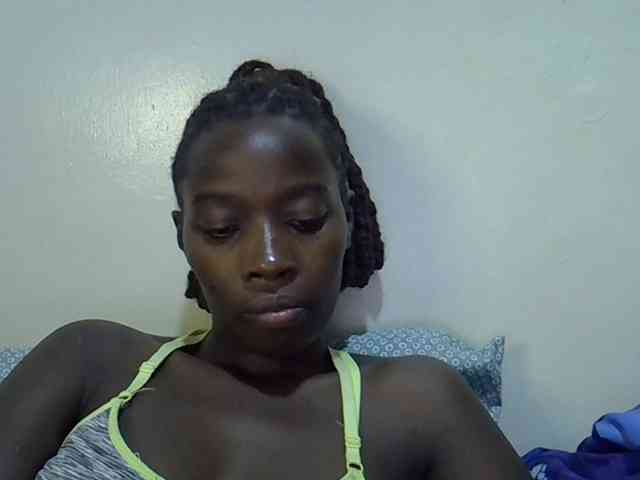 miss-vibes webcam