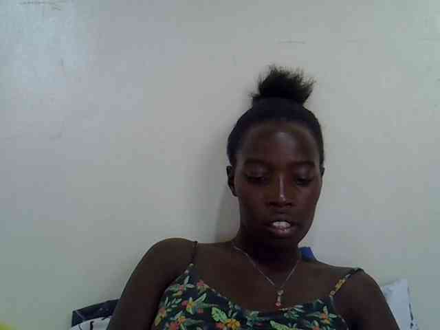 miss-vibes webcam