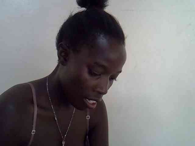 miss-vibes webcam
