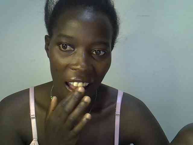 miss-vibes webcam