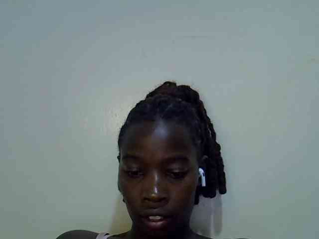 miss-vibes webcam