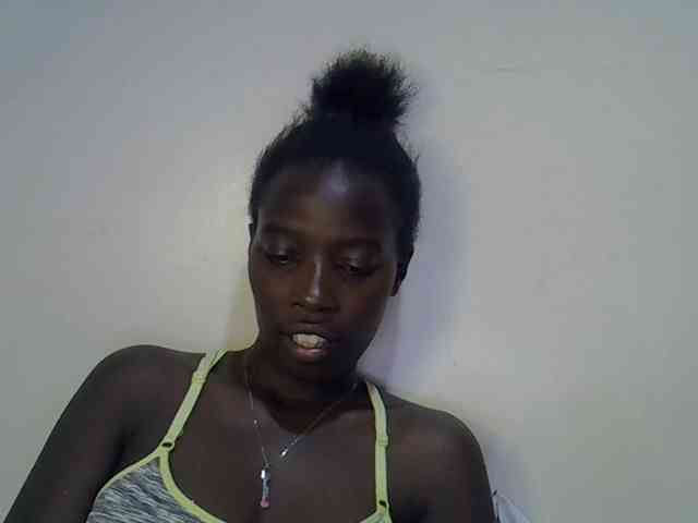 miss-vibes webcam