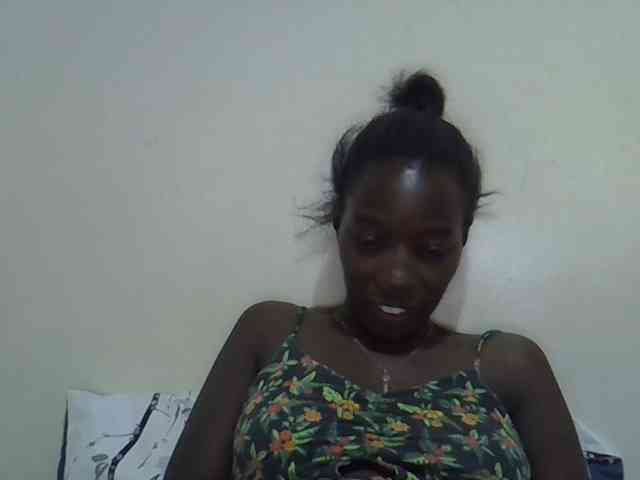 miss-vibes webcam