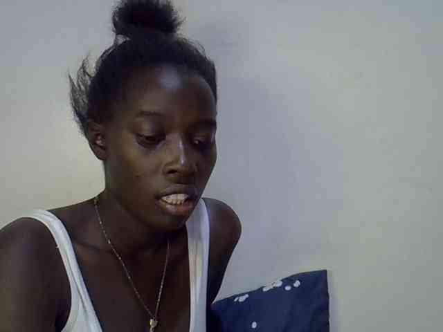 miss-vibes webcam