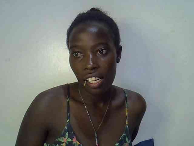 miss-vibes webcam