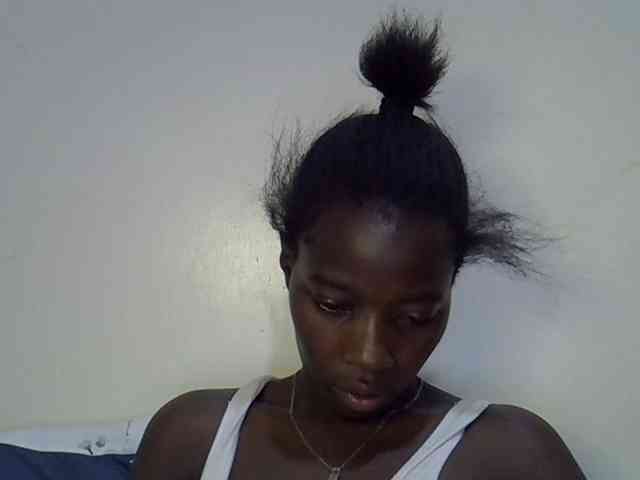 miss-vibes webcam