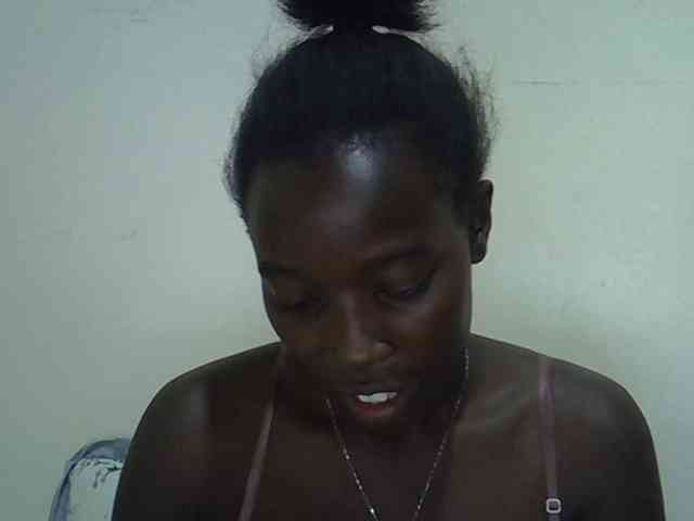 miss-vibes webcam