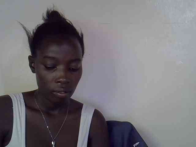 miss-vibes webcam