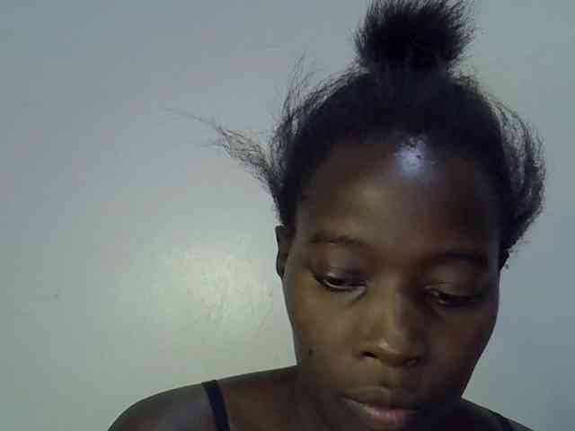 miss-vibes webcam