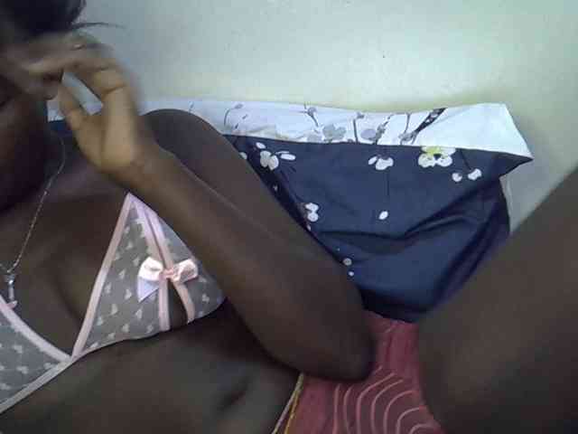 miss-vibes webcam
