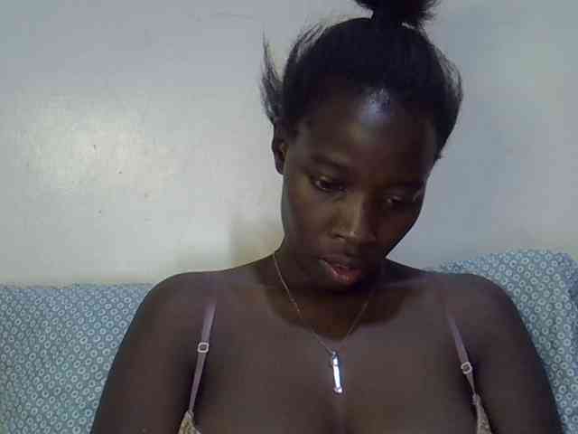 miss-vibes webcam