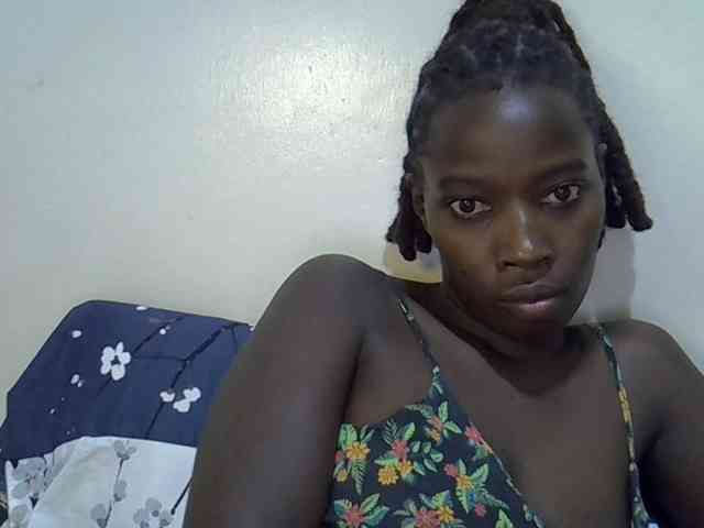 miss-vibes webcam