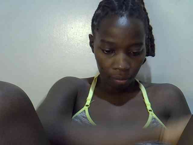 miss-vibes webcam