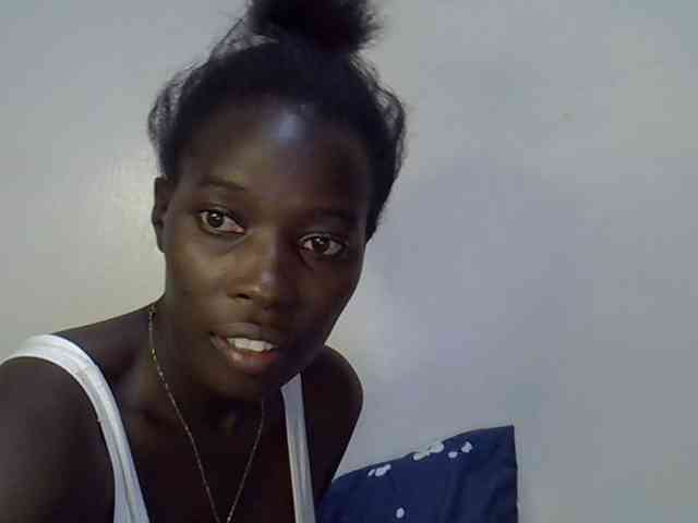 miss-vibes webcam