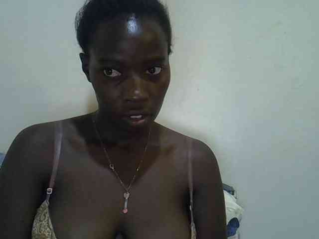 miss-vibes webcam