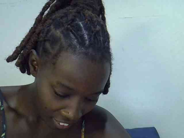 miss-vibes webcam