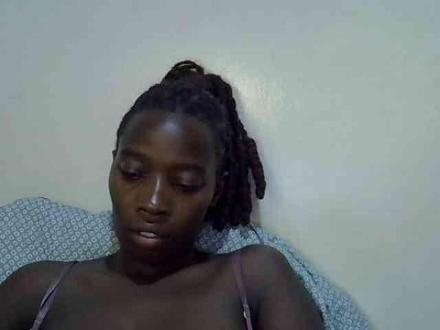 miss-vibes webcam