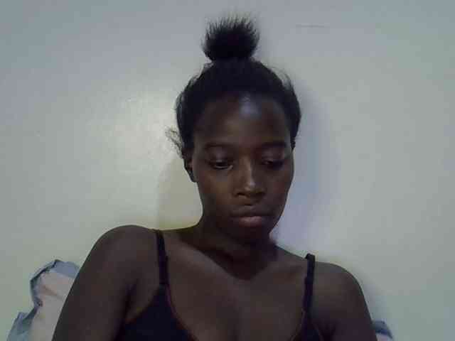 miss-vibes webcam