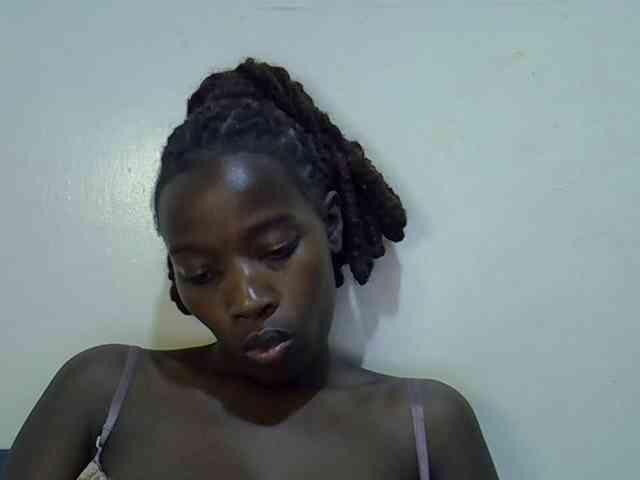 miss-vibes webcam