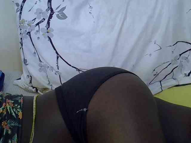 miss-vibes webcam