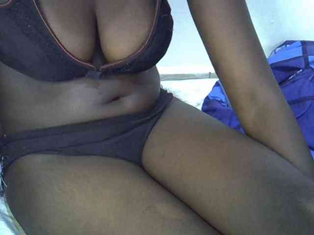 miss-vibes webcam