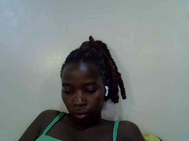 miss-vibes webcam
