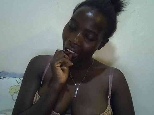 miss-vibes webcam