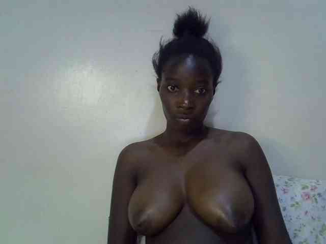 miss-vibes webcam