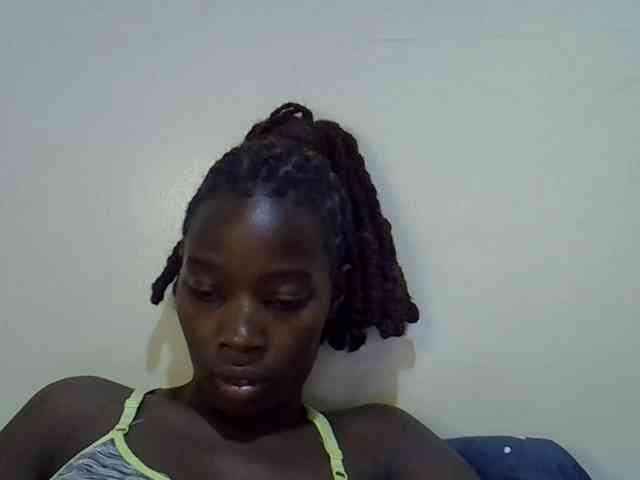 miss-vibes webcam