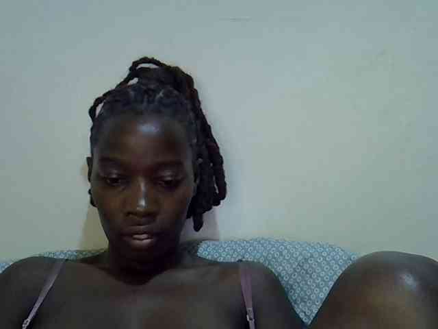 miss-vibes webcam