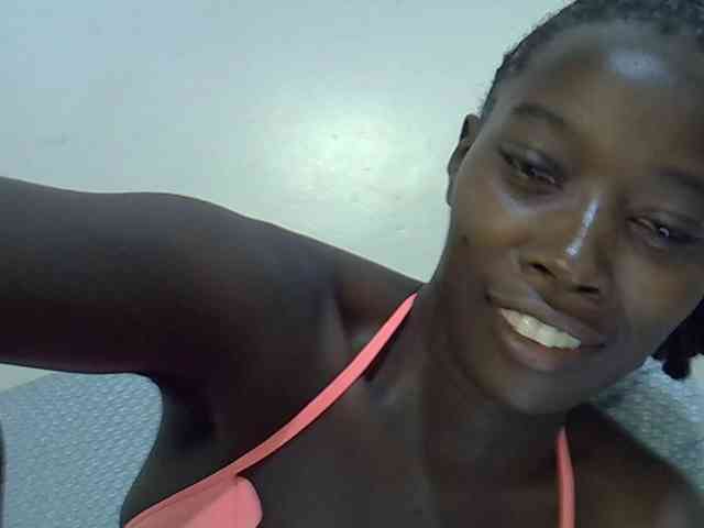 miss-vibes webcam
