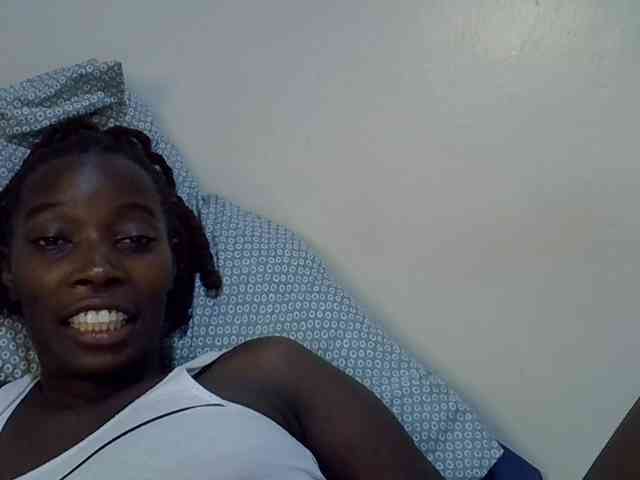 miss-vibes webcam