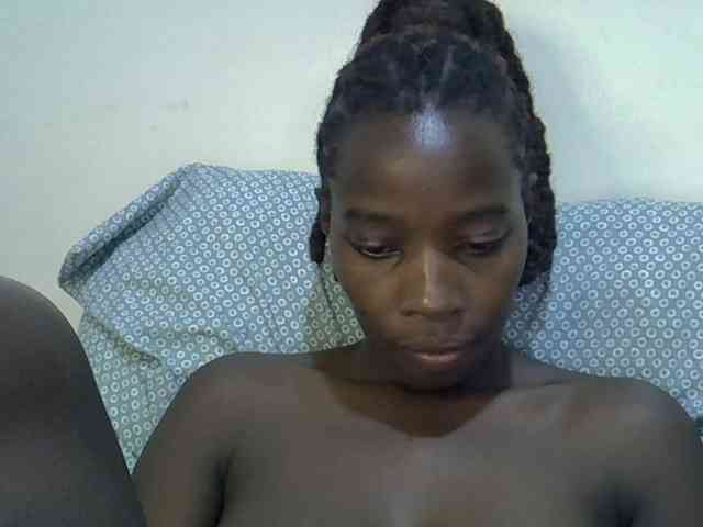 miss-vibes webcam