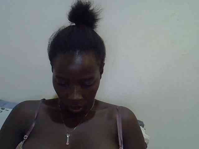 miss-vibes webcam