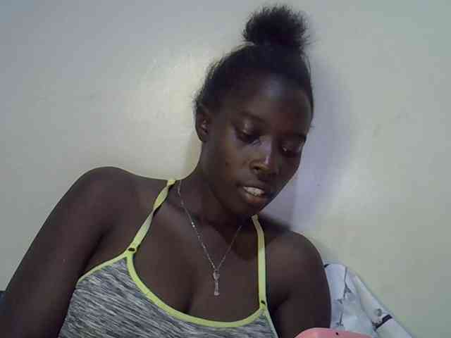 miss-vibes webcam