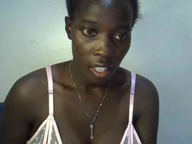 miss-vibes webcam