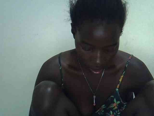 miss-vibes webcam